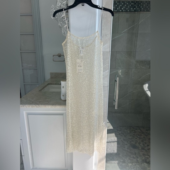 ZARA BEADED SEQUIN FITTED DRESS - Picture 4 of 14